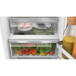 Холодильник Bosch KIN86VFE0