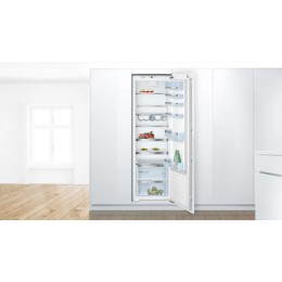 Холодильник Bosch KIR81AF30U