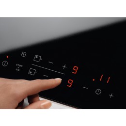Варочная поверхность Electrolux EHF6343FOK