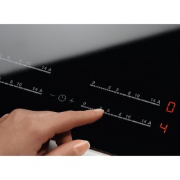 Варочная поверхность Electrolux EHF6547FXK