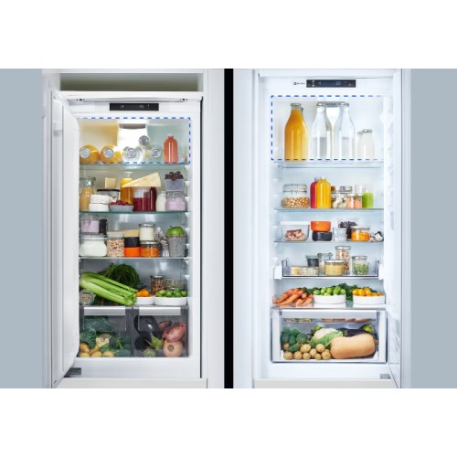 Холодильник Electrolux ENS8TE19S