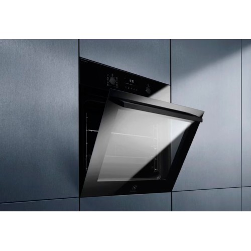 Духовой шкаф Electrolux EOD6F77WZ