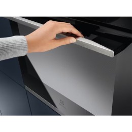 Духовой шкаф Electrolux KOCBP39WX