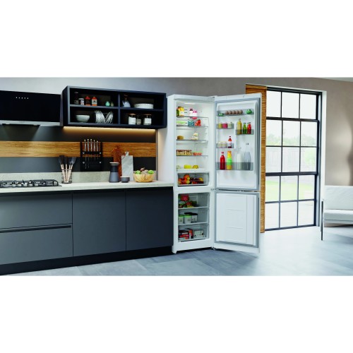 Холодильник Hotpoint-Ariston HT 7201I W O3