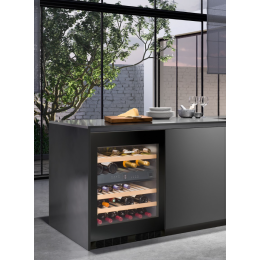 Винный шкаф Liebherr UWTgb 1682