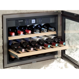 Винный шкаф Liebherr WKEes 553