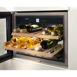 Винный шкаф Liebherr WKEes 553
