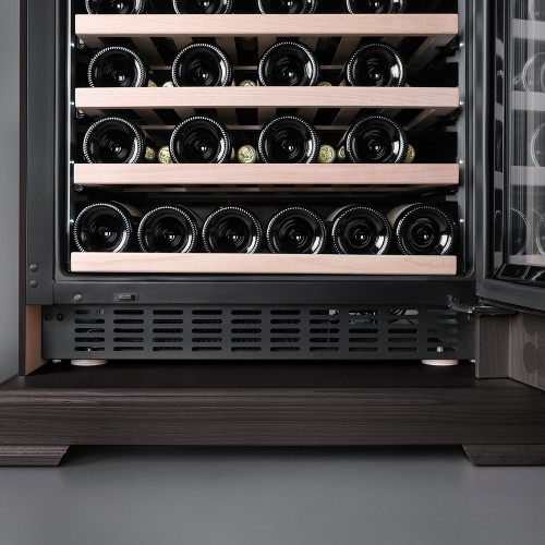 Винный шкаф Meyvel MV46PRO-KBT2 (Тёмный шоколад)