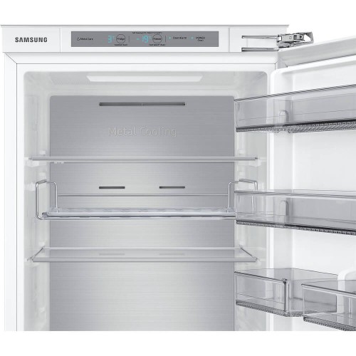 Холодильник Samsung Electronics BRB30715EWW