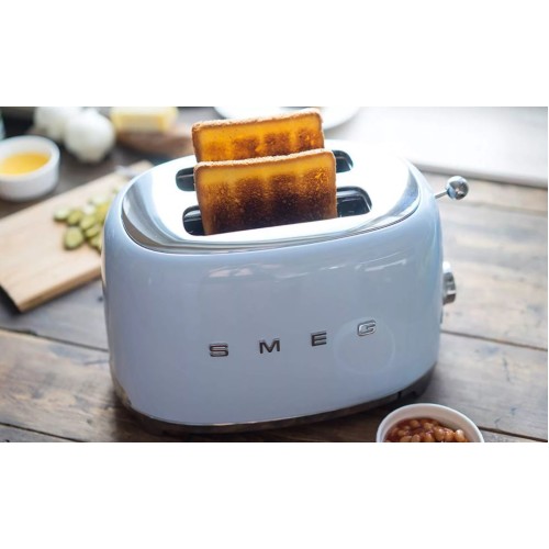 Тостер Smeg TSF01WHEU