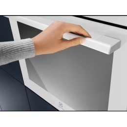 Духовой шкаф Electrolux EOB7S31V