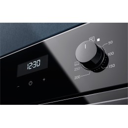 Духовой шкаф Electrolux EOD5C50Z