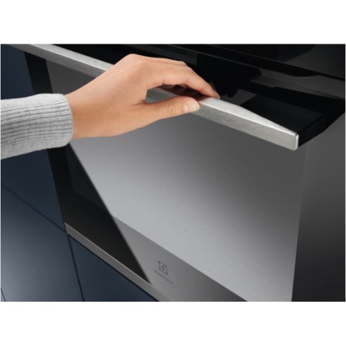 Духовой шкаф Electrolux OKE6P77WX