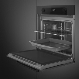 Духовой шкаф с функцией пара Smeg SO6201S2B