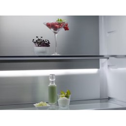 Холодильник AEG RMB952E6VU