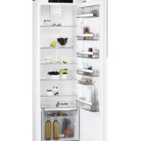 Встраиваемый холодильник AEG SKR818F1DC Встраиваемый холодильник AEG SKR818F1DC