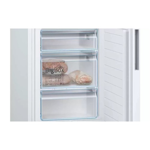 Двухкамерный холодильник Bosch KGE36AWCA