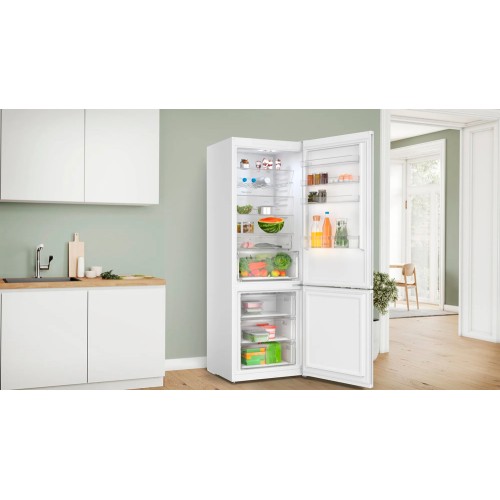 Двухкамерный холодильник Bosch KGN497WDF