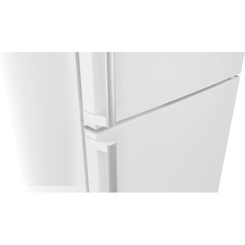 Двухкамерный холодильник Bosch KGP86FWC0N