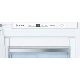 Встраиваемая морозильная камера Bosch GIN81AE30M