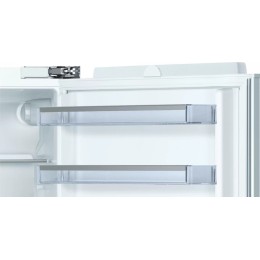 Встраиваемый однокамерный холодильник Bosch KUR15AFF0