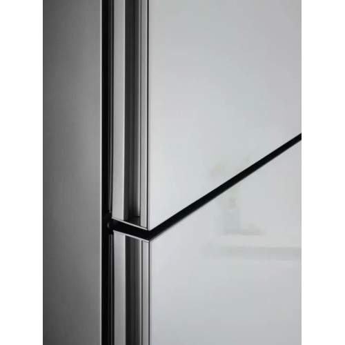 Холодильник Electrolux LNT 7ME36 G2