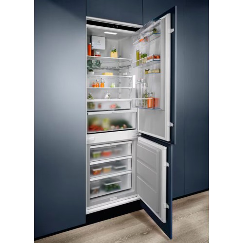 Встраиваемый холодильник Electrolux E7TNGE75S
