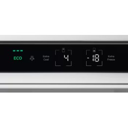 Встраиваемый холодильник Electrolux E8MNCD18S