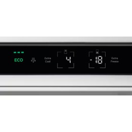 Встраиваемый холодильник Electrolux ENC8MD19S