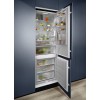Встраиваемый холодильник Electrolux ENP7TD75S