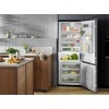 Встраиваемый холодильник Electrolux ENP7TD75S
