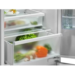 Встраиваемый холодильник Electrolux ENT6ME19S