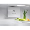 Встраиваемый холодильник Electrolux ERD6DE18S4
