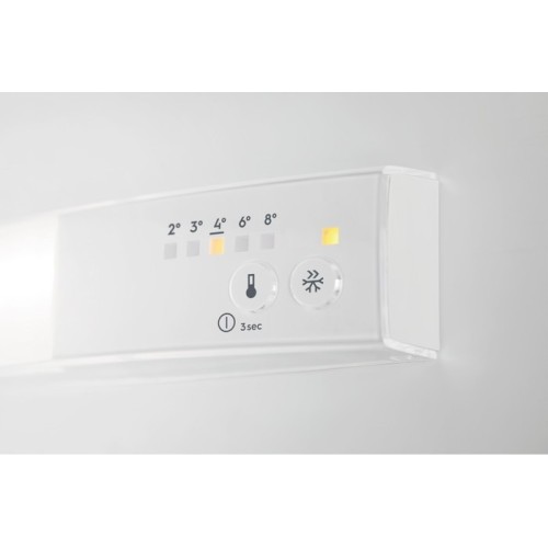 Встраиваемый холодильник Electrolux LND5FE18S