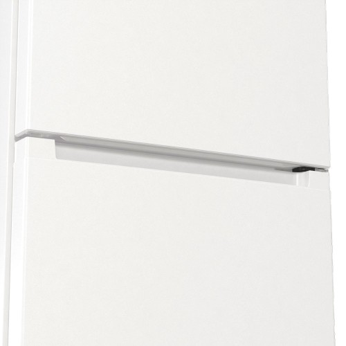 Отдельностоящий двухкамерный холодильник Gorenje RK6191EW4