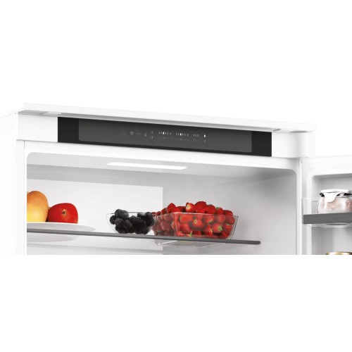 Встраиваемый холодильник Haier HBW5719ERU