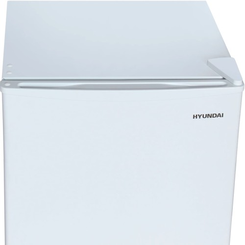 Холодильник Hyundai CO1003 белый