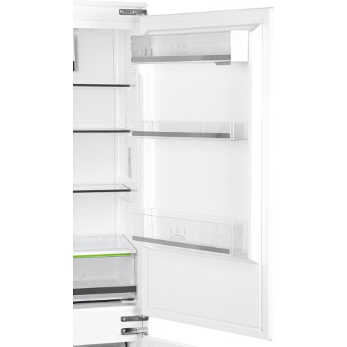 Встраиваемый холодильник Hyundai CC4033FV