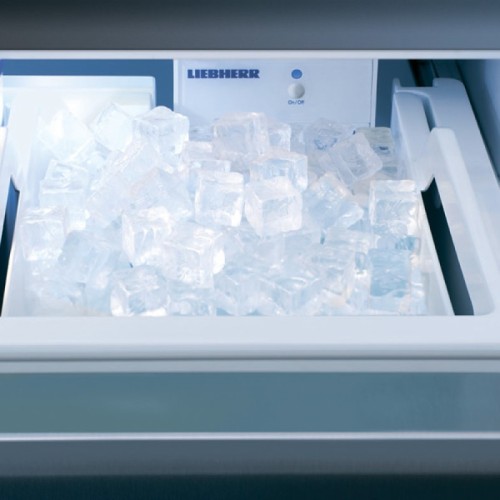 Холодильник Liebherr CBNes 6256 PremiumPlus BioFresh NoFrost