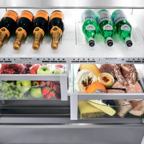 Холодильник Liebherr CBNes 6256 PremiumPlus BioFresh NoFrost