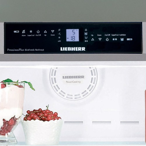 Холодильник Liebherr CBNes 6256 PremiumPlus BioFresh NoFrost