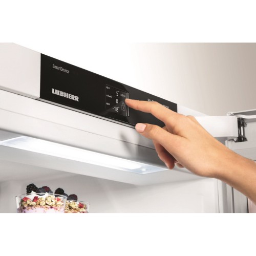 Холодильник Liebherr KB 4330