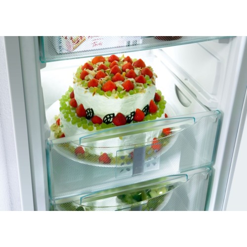 Холодильник Liebherr SBSes 8283