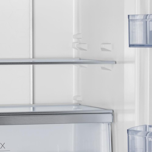 Холодильник MAUNFELD MFF181NFB