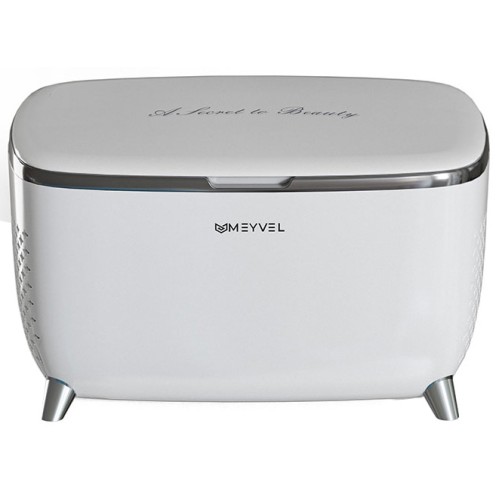 Холодильник для косметики и напитков Meyvel MB-06C3W