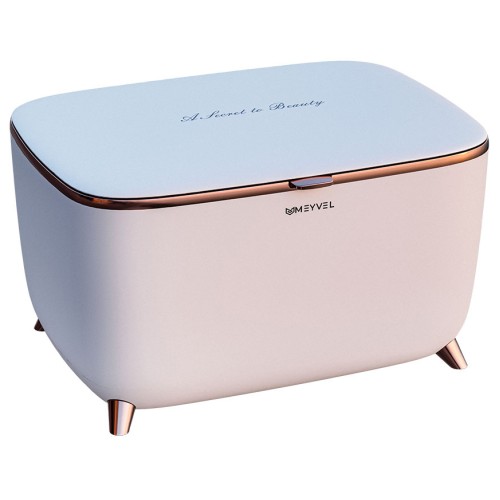 Холодильник для косметики и напитков Meyvel MB-09C3W