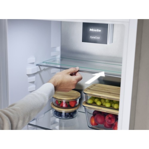 Встраиваемый холодильник Miele K 7747 D