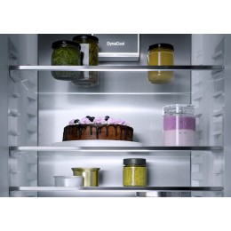 Встраиваемый холодильник Miele K 7797 C L