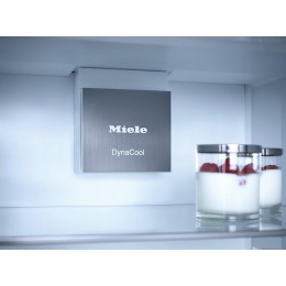 Встраиваемый холодильник Miele KFN 7744 D