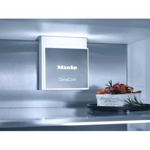 Встраиваемый холодильник Miele KFN 7785 C